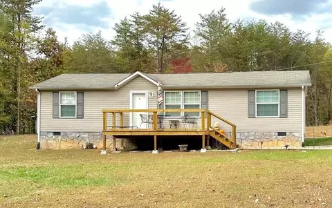 176 Camp Agape Rd, Benton, TN 37307