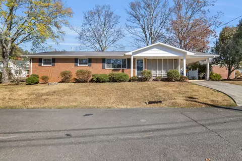 270 NW 19th St, Cleveland, TN 37312