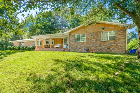9419 Seasons Dr, Chattanooga, TN 37421