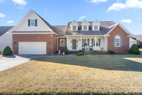 12215 Plow Ln, Soddy Daisy, TN 37379