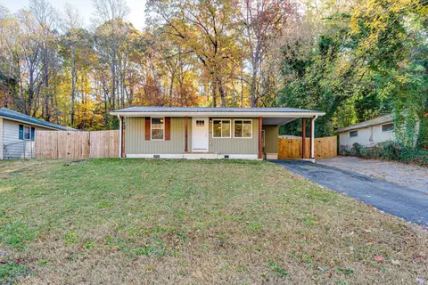 442 Lullwater Rd, Chattanooga, TN 37405