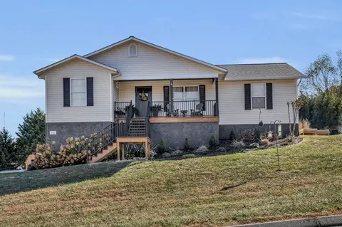 310 SE Fern Dr, Cleveland, TN 37323
