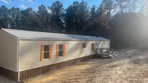 839 N Ridge Estates Rd, Trion, GA 30753