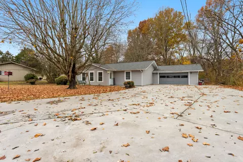 145 Brook Dr, Cleveland, TN 37312
