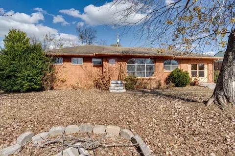 4415 Drummond Dr, Chattanooga, TN 37411