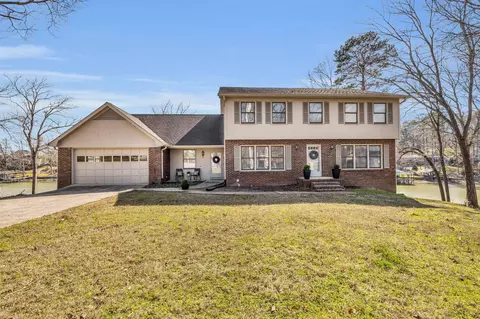 8100 Pierpoint Dr, Harrison, TN 37341