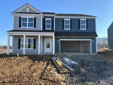 8236 Wind Lake Ct, Ooltewah, TN 37363