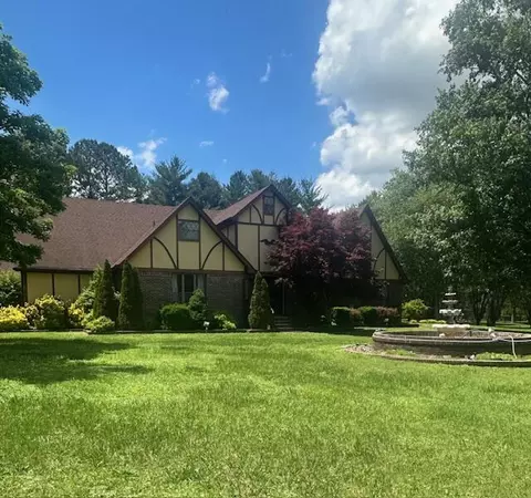63 Townsend Dr, Ringgold, GA 30736
