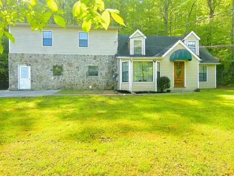 4968 College Dr E Dr, Collegedale, TN 37315