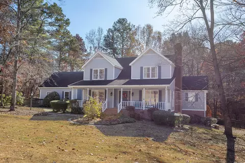 3276 NW Chestnut Cir, Cleveland, TN 37312