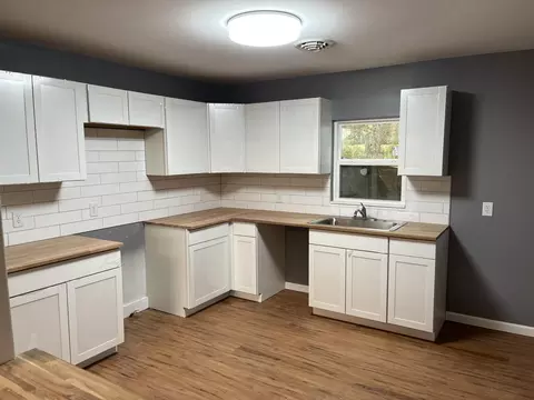 5008 Jarrett Rd, Chattanooga, TN 37416