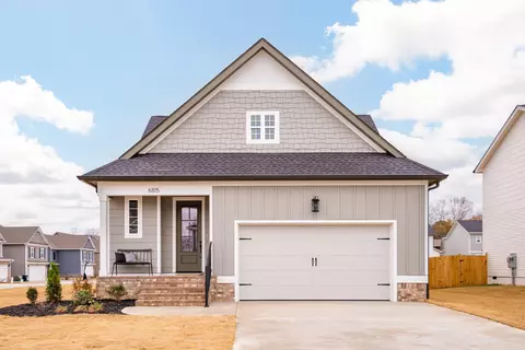 6815 Dharma Lp #49, East Ridge, TN 37412