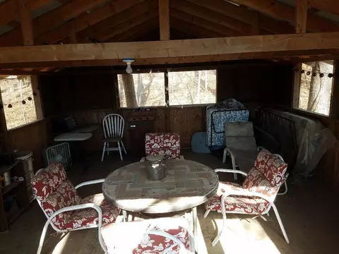 Exterior - 690 Mirror Lake Rd, Dunlap, TN 37327 photo 13 of 17
