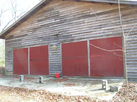 Exterior - 690 Mirror Lake Rd, Dunlap, TN 37327 photo 9 of 17