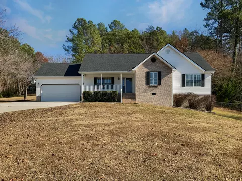 70 Robert Ln, Ringgold, GA 30736