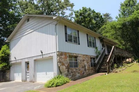 620 Clift Rd, Soddy Daisy, TN 37379
