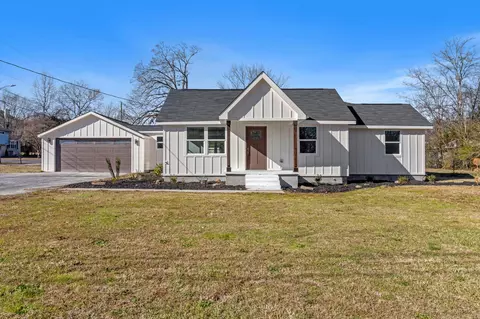 1437 Greenslake Rd, Chattanooga, TN 37412