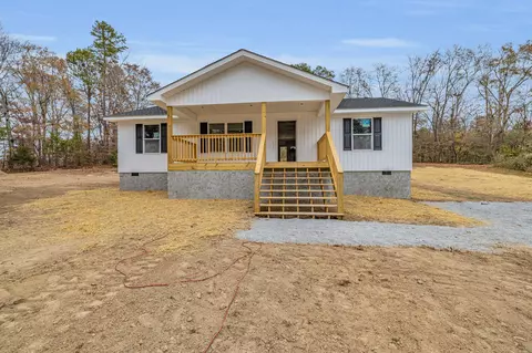 1718 Santa Barbara Cir, Soddy Daisy, TN 37379