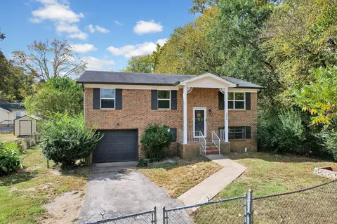 3444 Persimmon Ln, Chattanooga, TN 37406