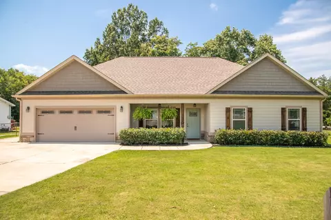 34 Wofford St, Rossville, GA 30741