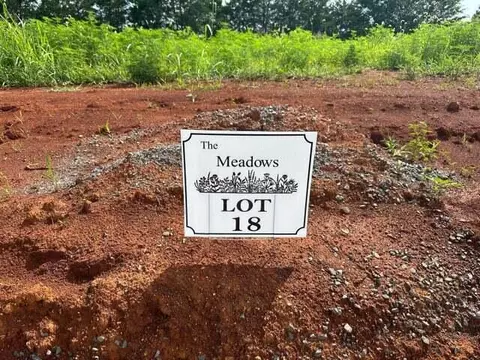 18 The Mdws #18, Riceville, TN 37370