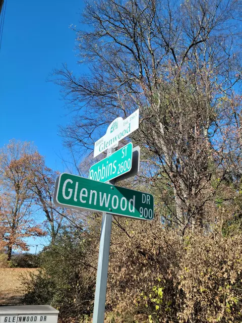 0 905 Glenwood Drive Apt 122123 124 Dr #122,123 &124, Chattanooga, TN 37406