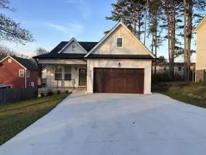615 NE 41st St, Cleveland, TN 37312