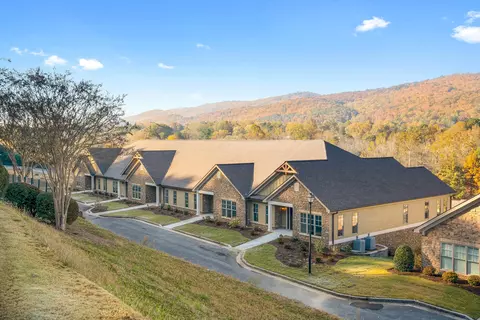 335 Ivey Gate Pl #3, Dalton, GA 30720