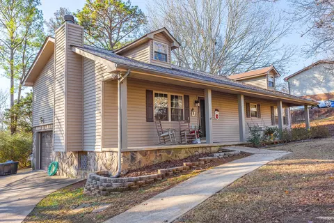 161 Robert E Lee Dr, Ringgold, GA 30736 photo 2