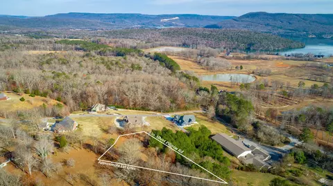 220 Albert Pilgrim Rd, Jasper, TN 37347