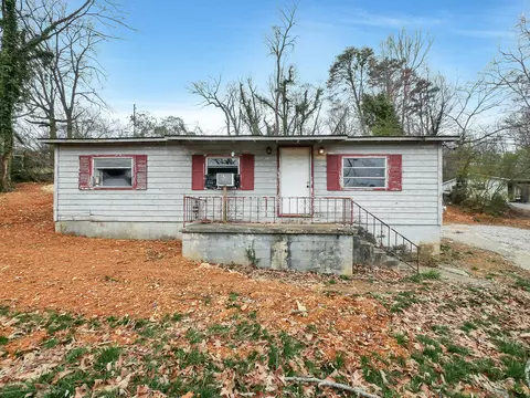 975 Beason Dr, Chattanooga, TN 37405