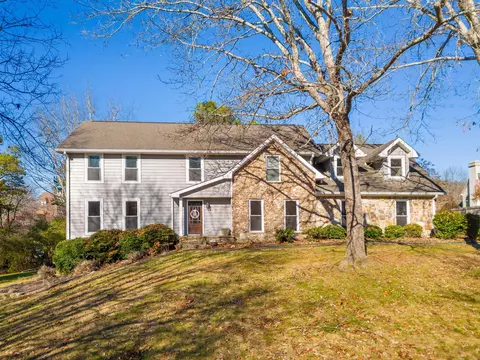 9309 Mountain Shadows Dr, Chattanooga, TN 37421