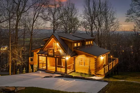 275 Timber Ridge Dr, Kimball, TN 37347
