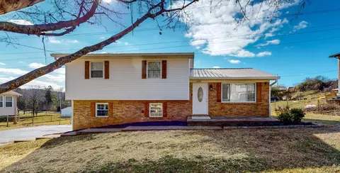 1660 NE Rolling Brook Dr, Cleveland, TN 37323