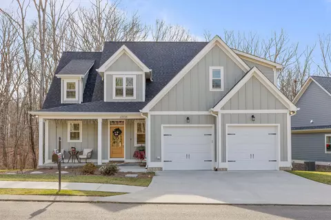 4808 Virginia Pine Rd, Signal Mountain, TN 37377