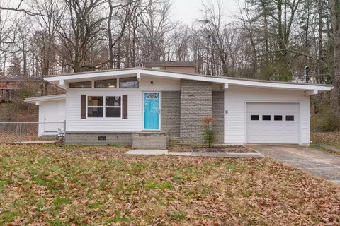 1108 Clermont Dr, Chattanooga, TN 37415