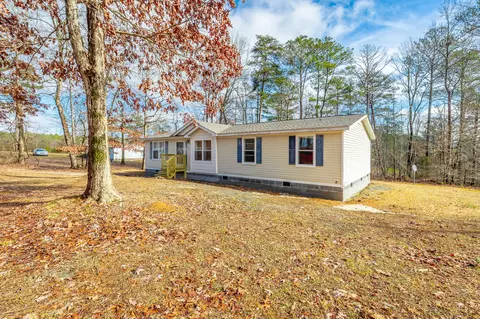 560 Davis Ln, Old Fort, TN 37362