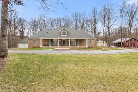 3160 Deerwood Ln, Signal Mountain, TN 37377