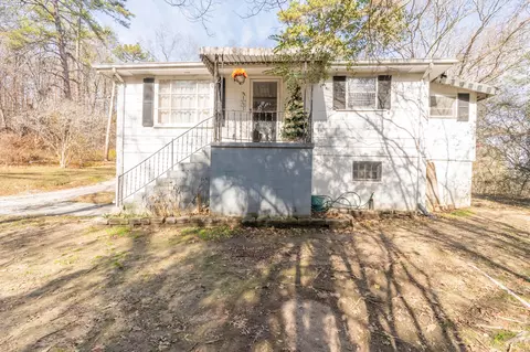 143 Mission Ridge Rd, Rossville, GA 30741