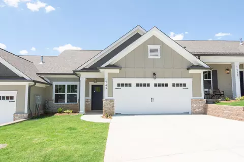 1745 Whisper Winds Ln #28, Ooltewah, TN 37363