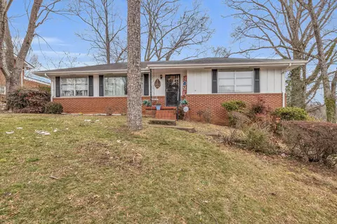 3447 Shadowlawn Dr, Chattanooga, TN 37412