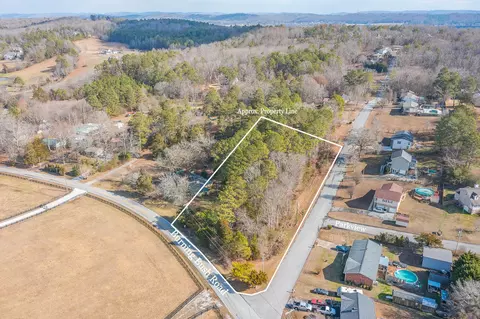 101 Battleview Dr, Ringgold, GA 30736