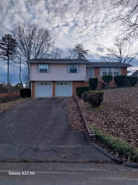 5036 Mimosa Cir, Chattanooga, TN 37416
