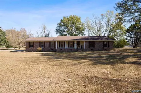 1990 Co Rd 21, Scottsboro, AL 35768