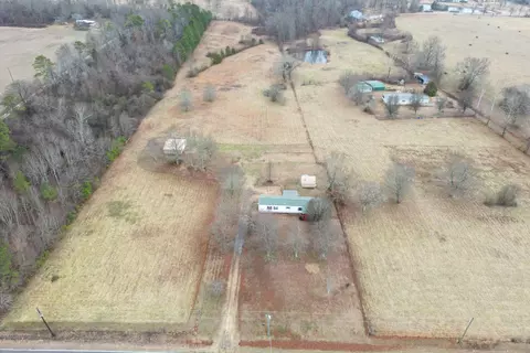 845 Michaels Rd, Trenton, GA 30752