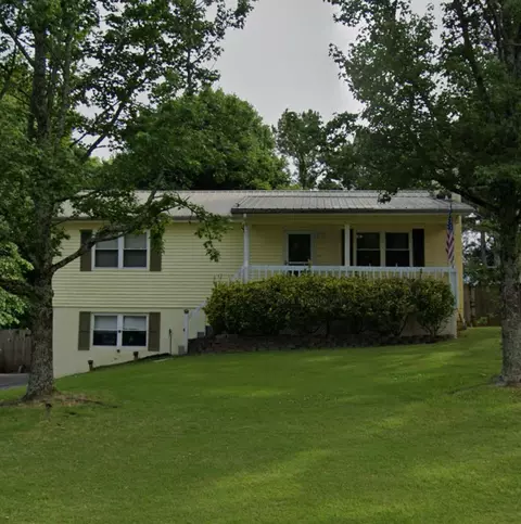 271 Ayers Dr, Cleveland, TN 37323