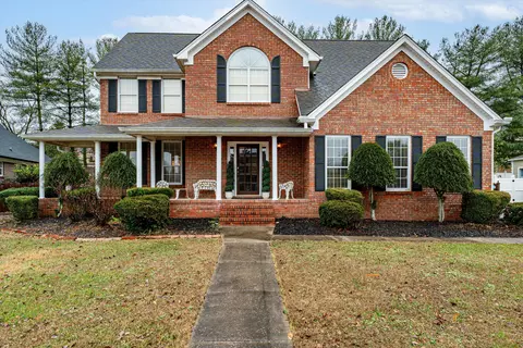 2680 Churchill Downs Cir, Chattanooga, TN 37421