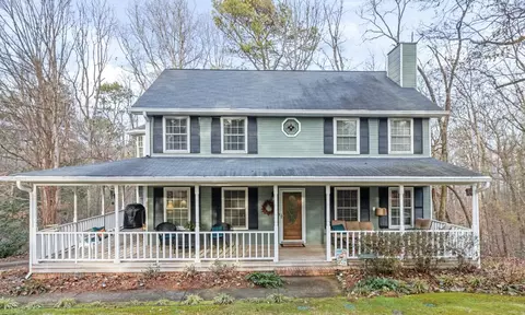 2011 Rock Bluff Rd, Hixson, TN 37343