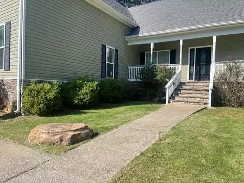 785 Harris Ln, Ringgold, GA 30736