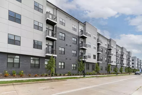 782 Riverfront Pkwy #108, Chattanooga, TN 37402
